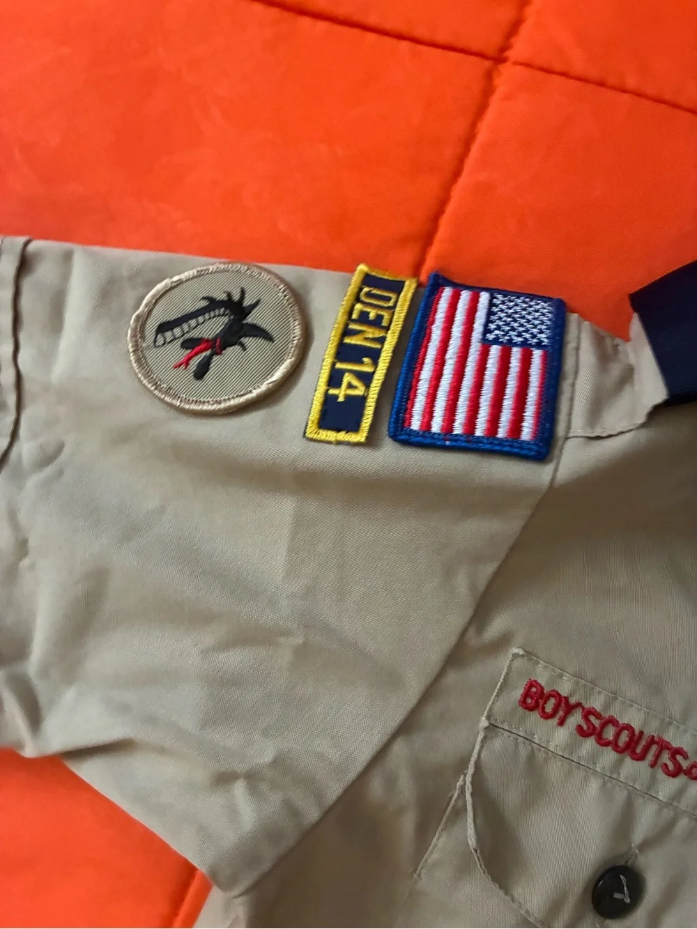 Boy Scouts Shirt Youth Medium Scout Short Sleeve With Patches (10-12)